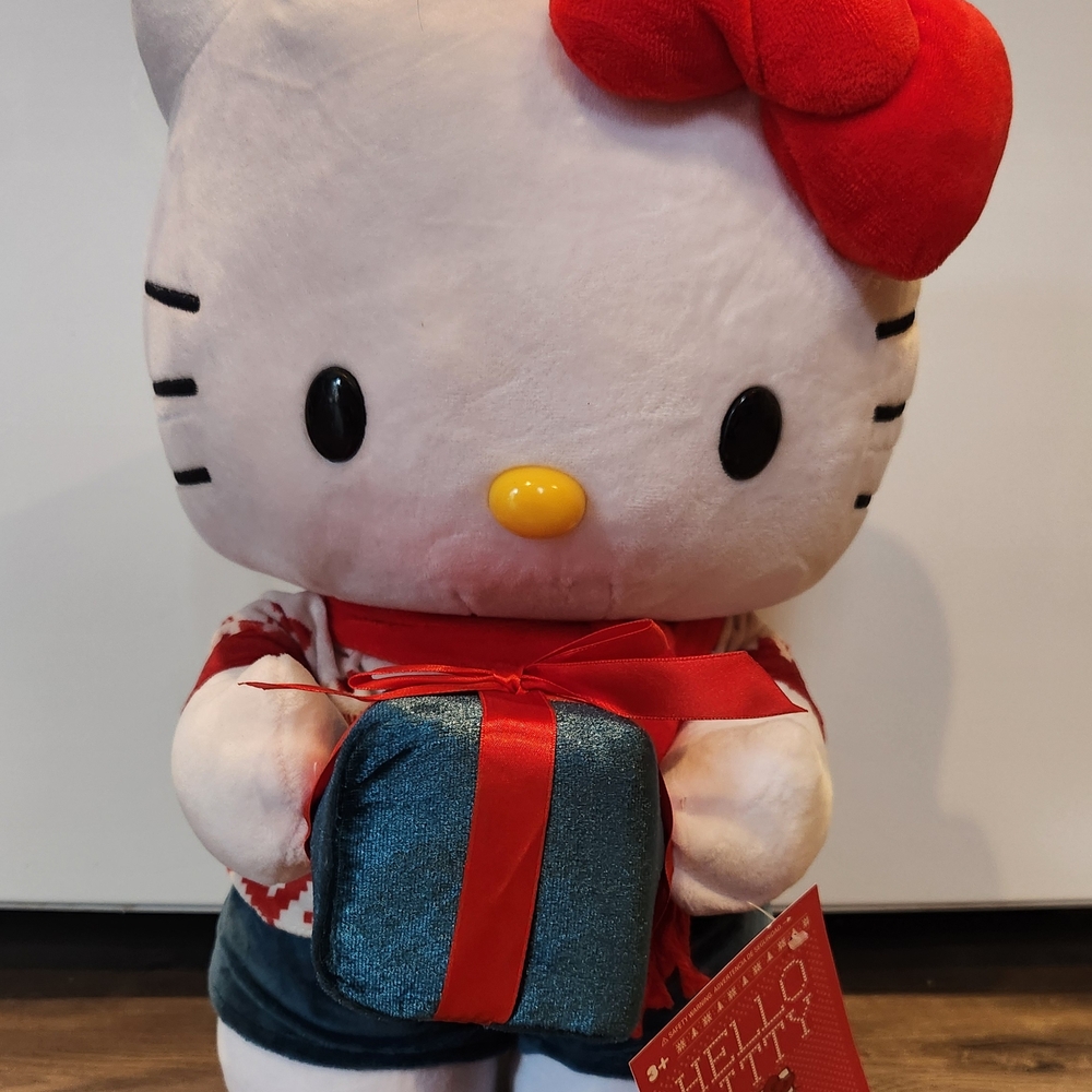 Hello Kitty Greeter NWT